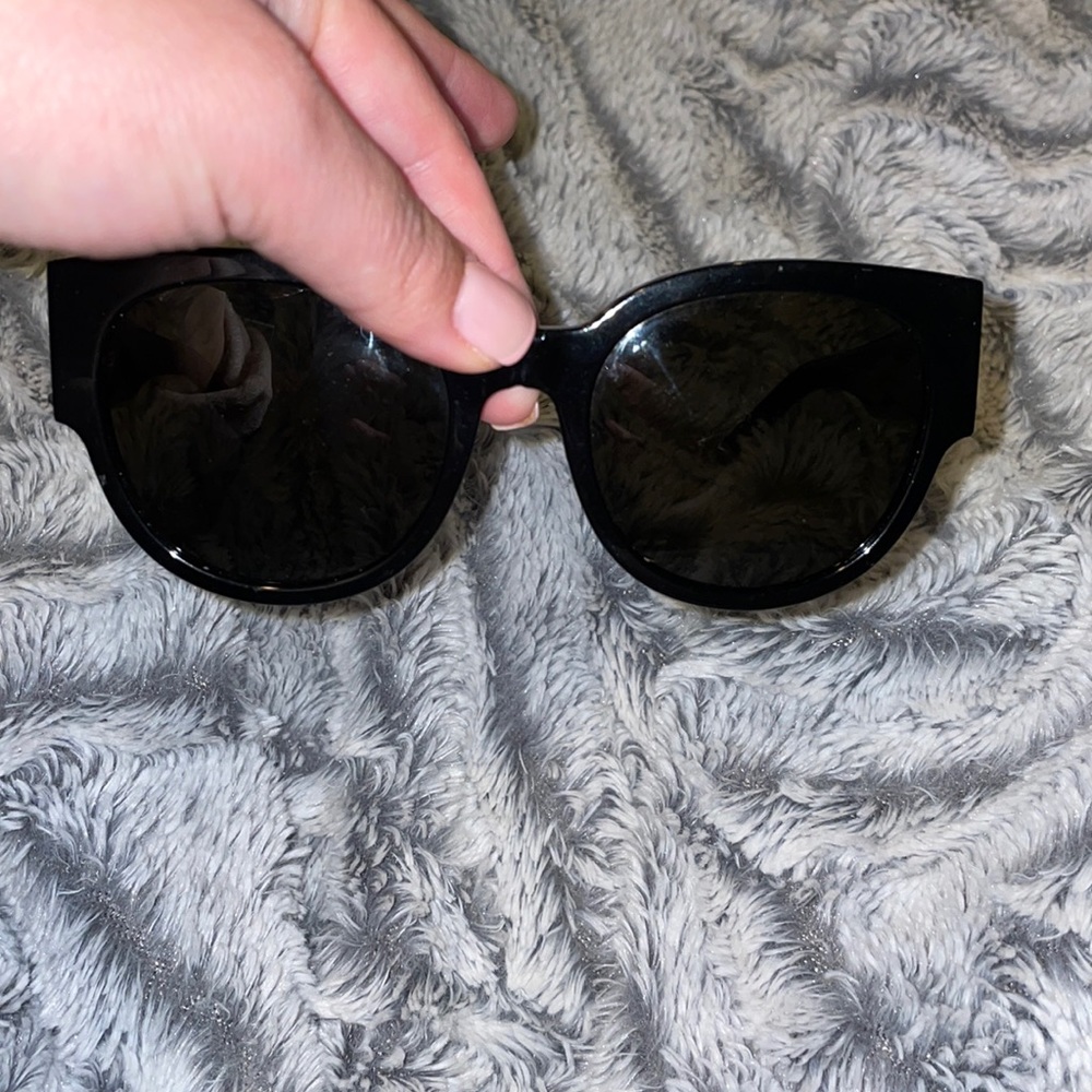 Ysl sunglasses barely worn
